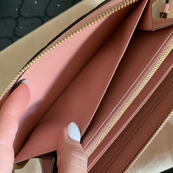 Sold Rare Louis Vuitton Rose Ballerine Zippy - Picture 6 of 13